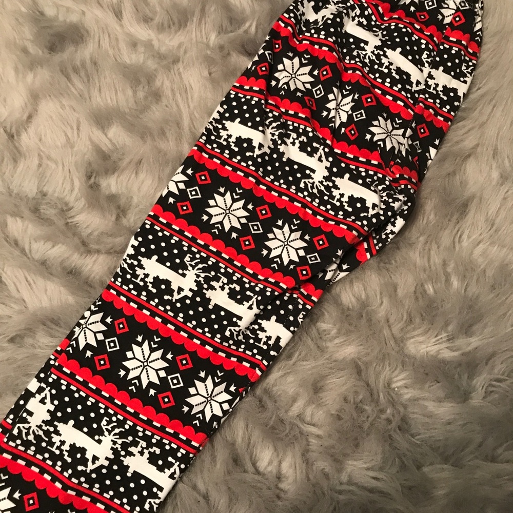 FAMILY HOLIDAY PJS!!!!! - Picture 5 of 5
